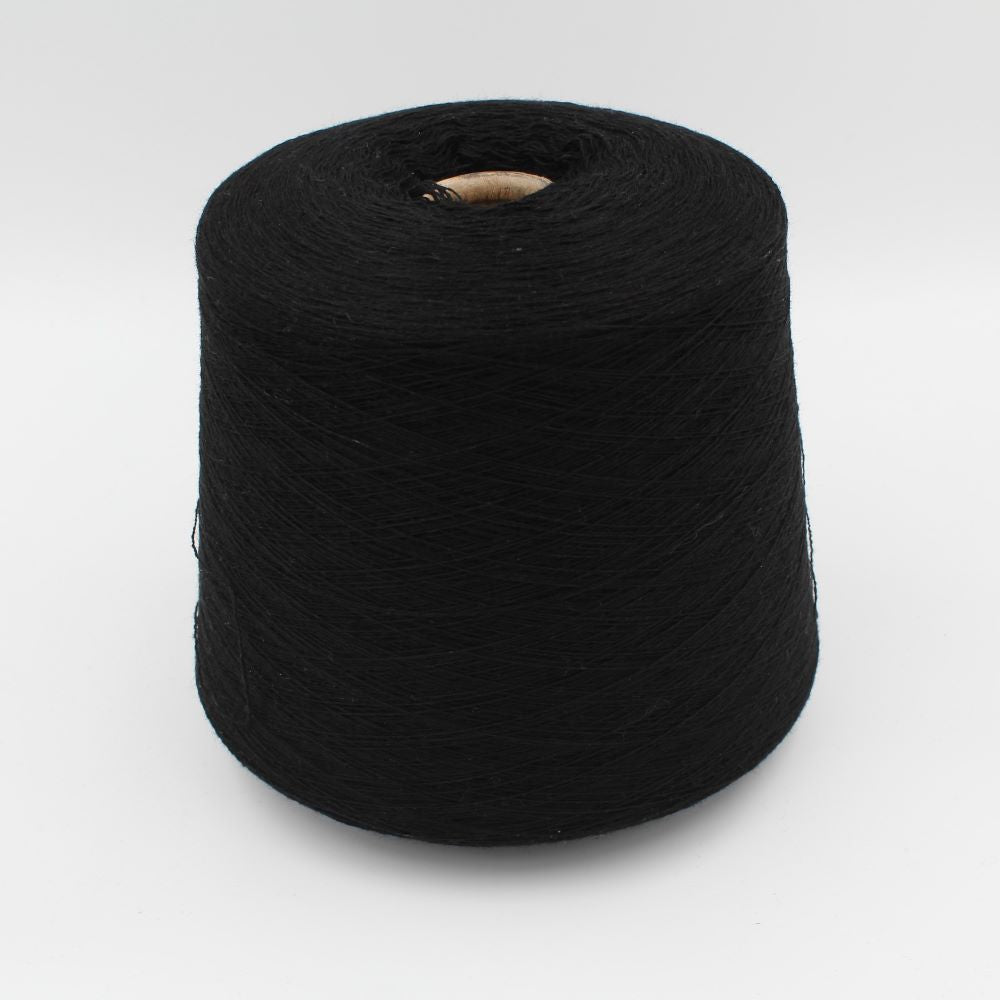 2/28 70% extrafine merino 30% cashmere black color cone 620 gr