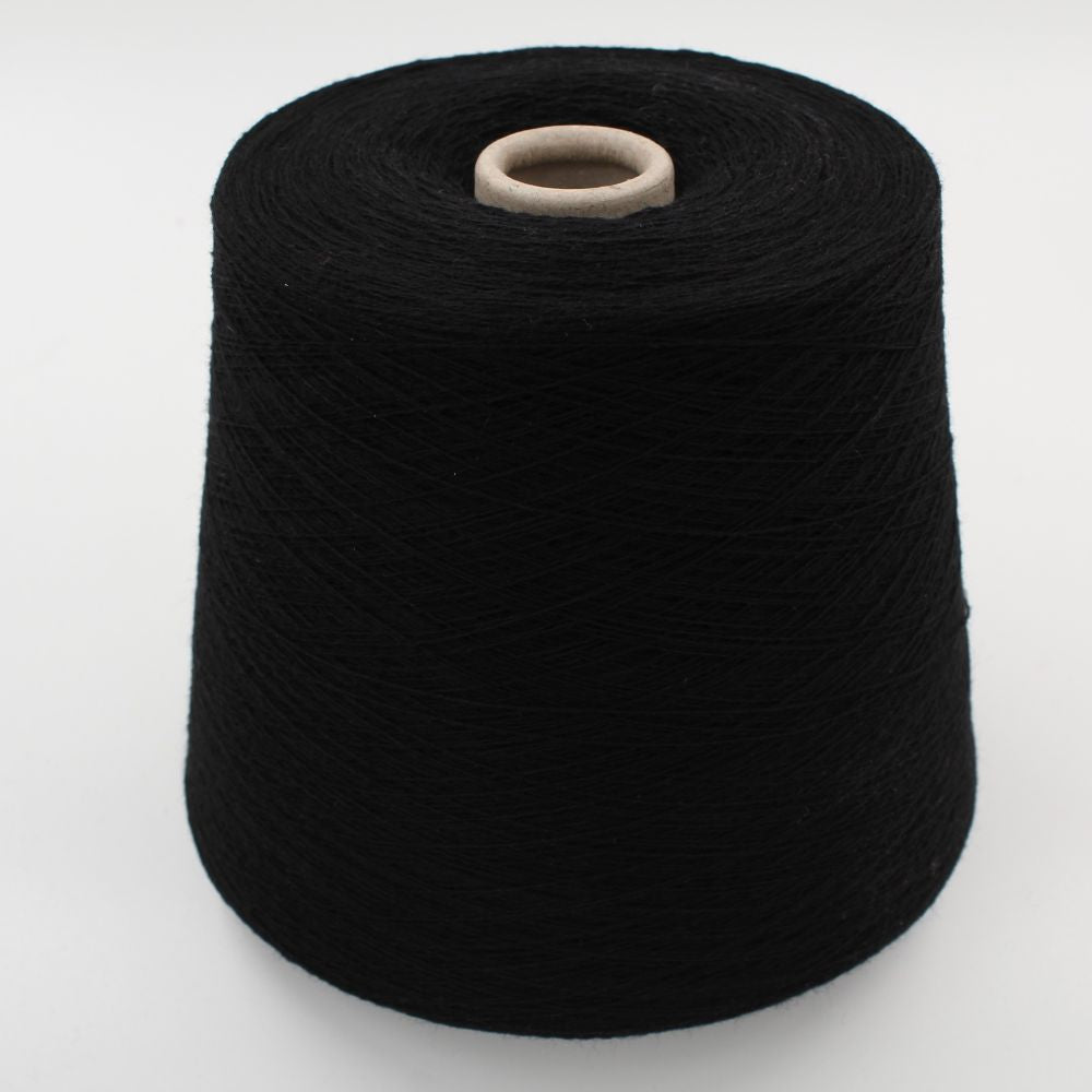 2/28 70% extrafine merino 30% cashmere black color cone 510 gr