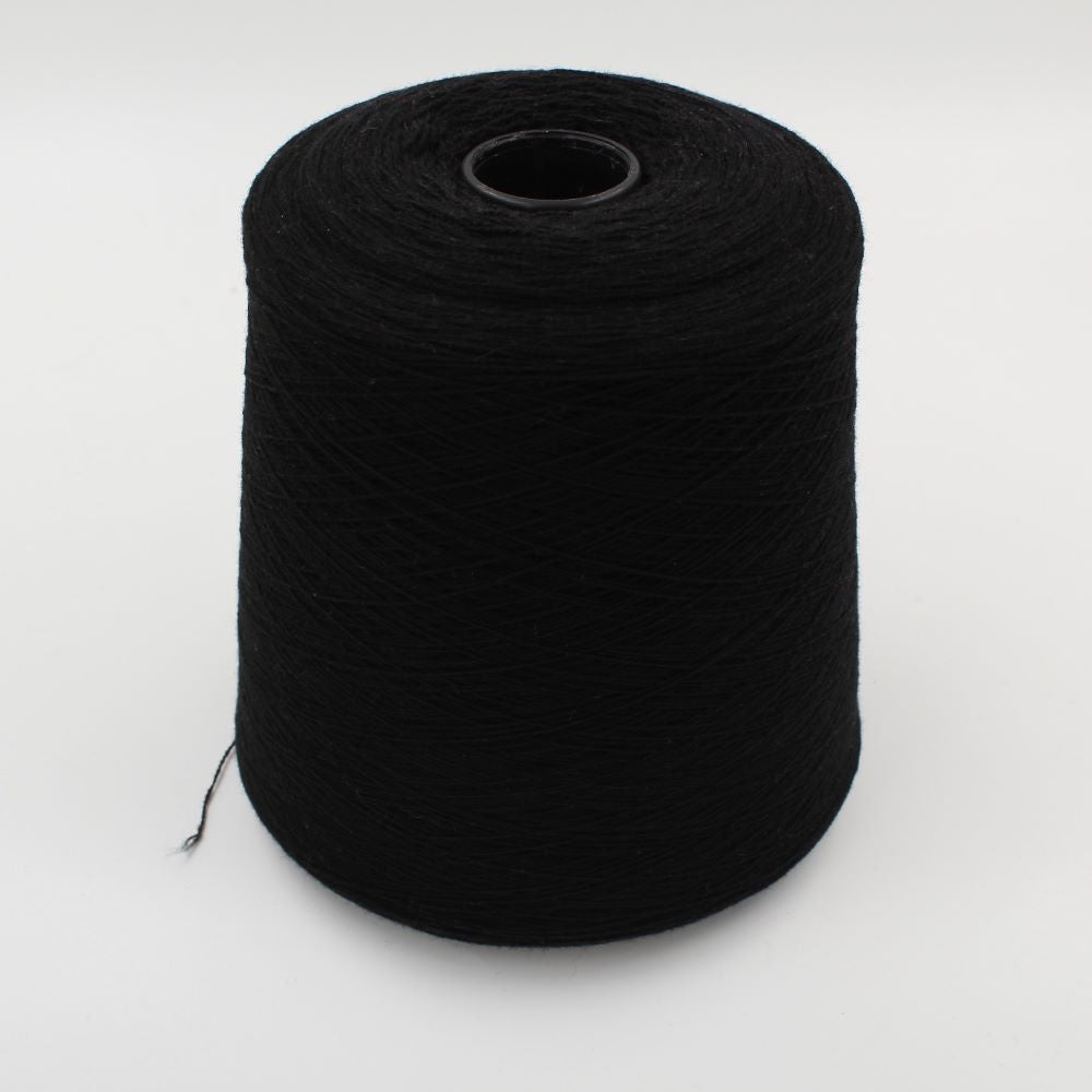 2/28 70% extrafine merino 30% cashmere black cone 750 gr