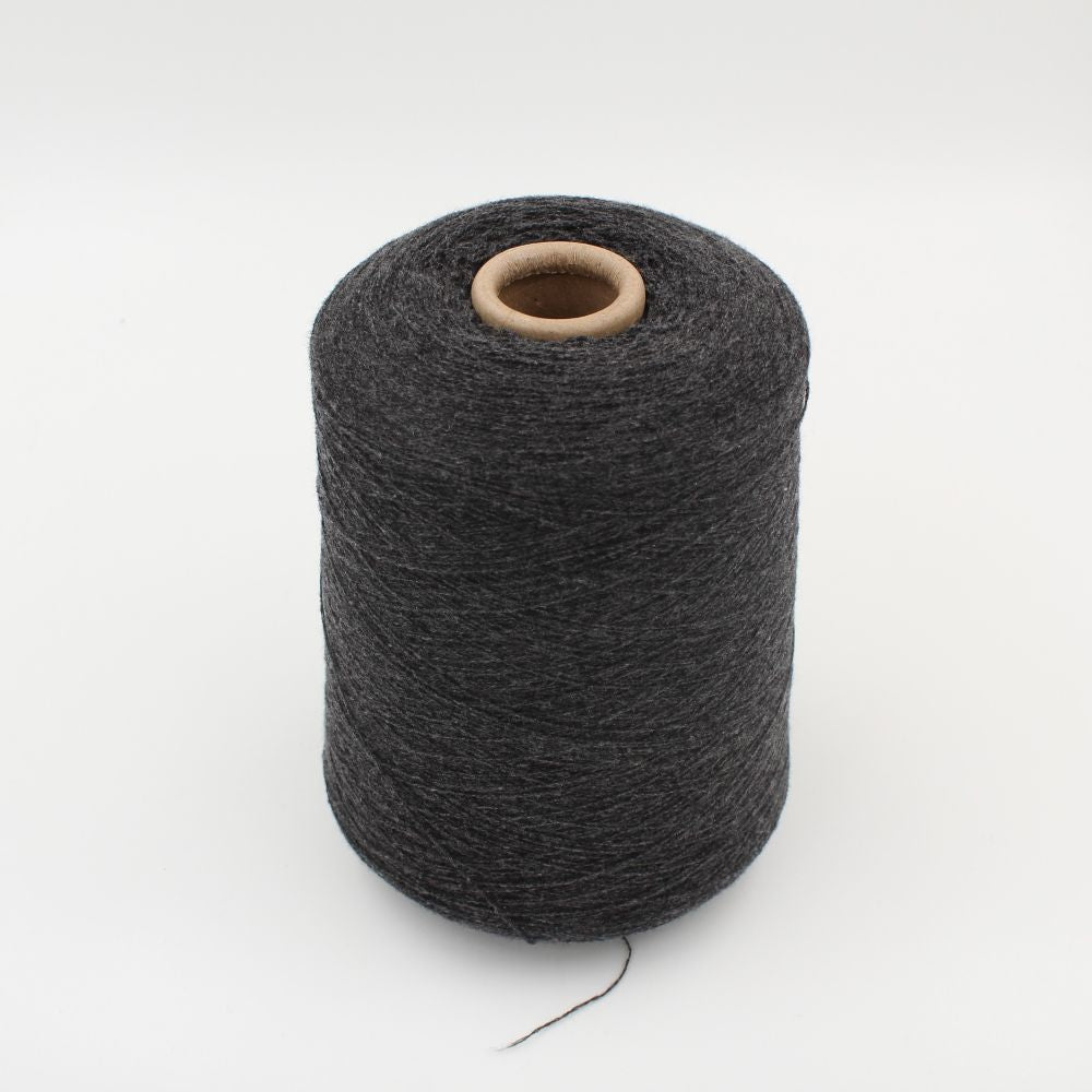 Yarn 80% Wool 20% Polyamide nm. 2/28 anthracite color cones 440 gr