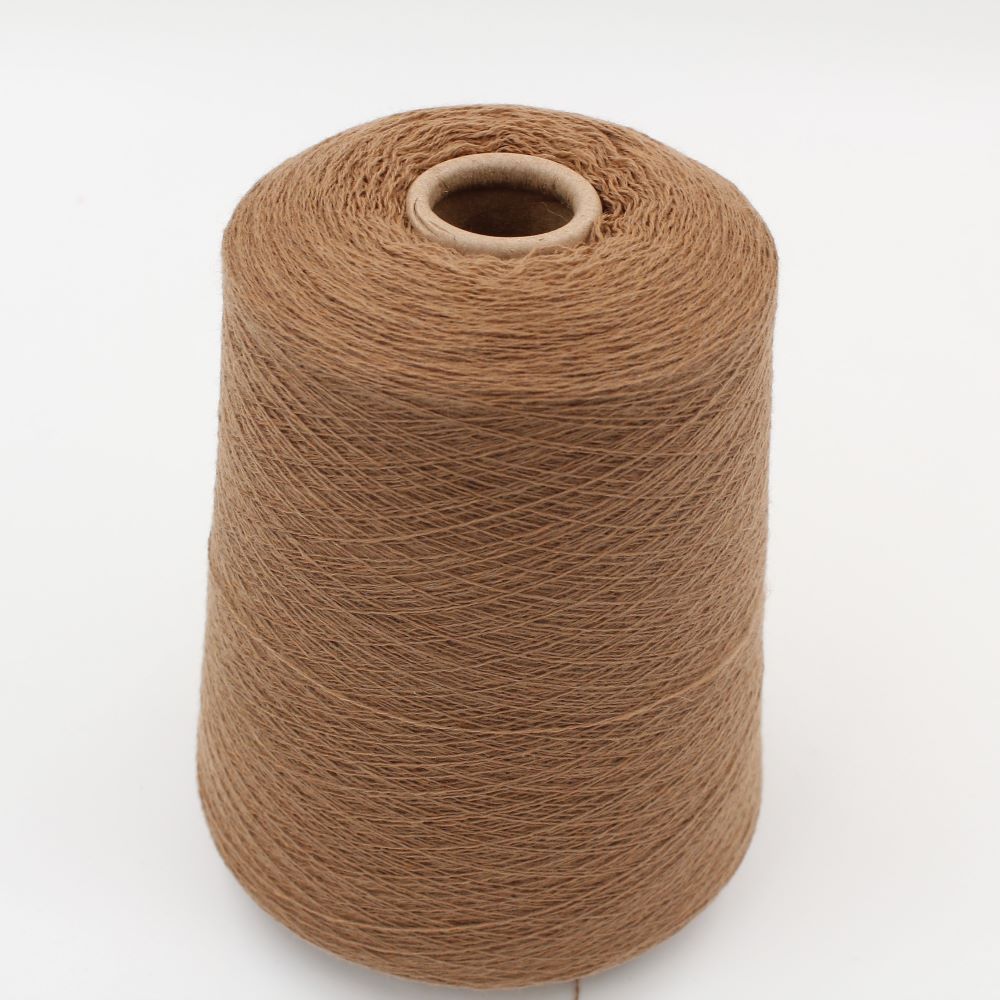 Machine-spun yarn 2/30 70% extrafine merino 30% cashmere brown rocca 510 gr