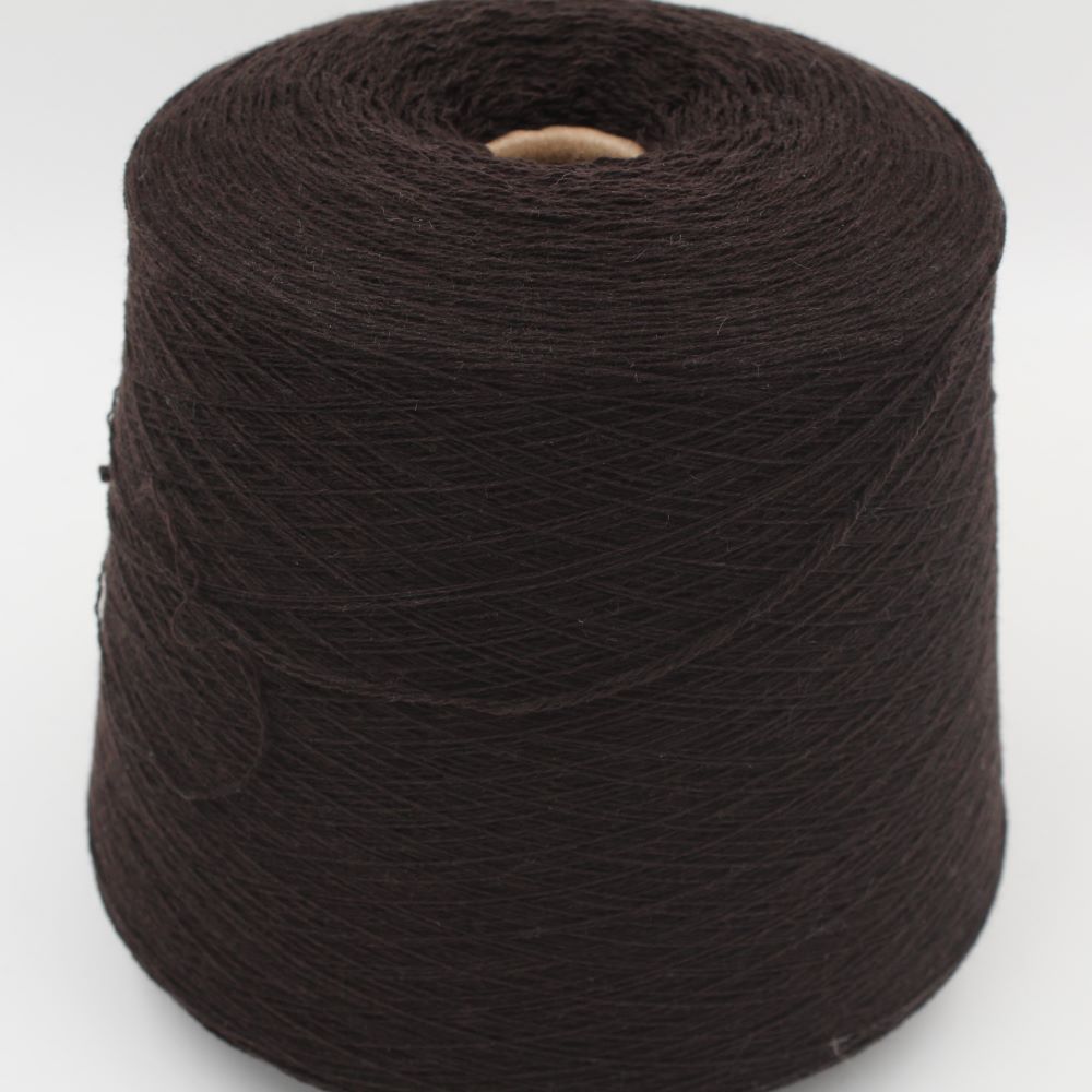 Yarn Nm. 2/28 70% extrafine merino 30% cashmere brown rocca color 550gr