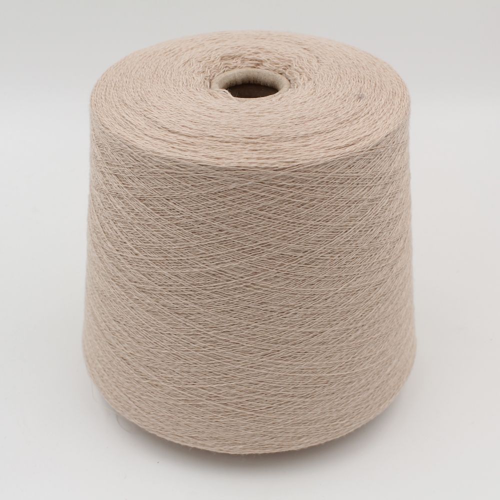2/28 70% extrafine merino 30% cashmere beige cone 530 gr