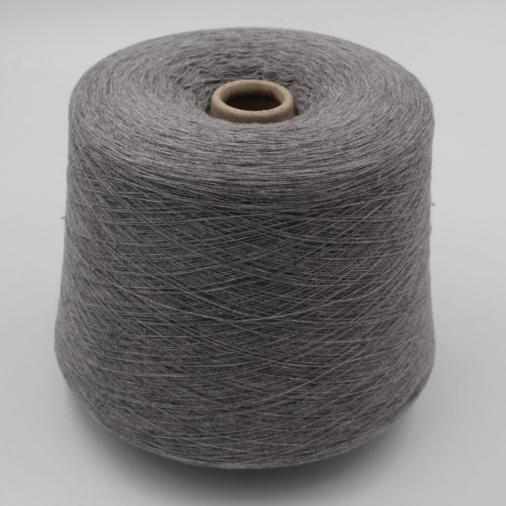 BATUFFOLO 58% Merino 42% Cashmere nm. 20000 medium grey cones 510gr