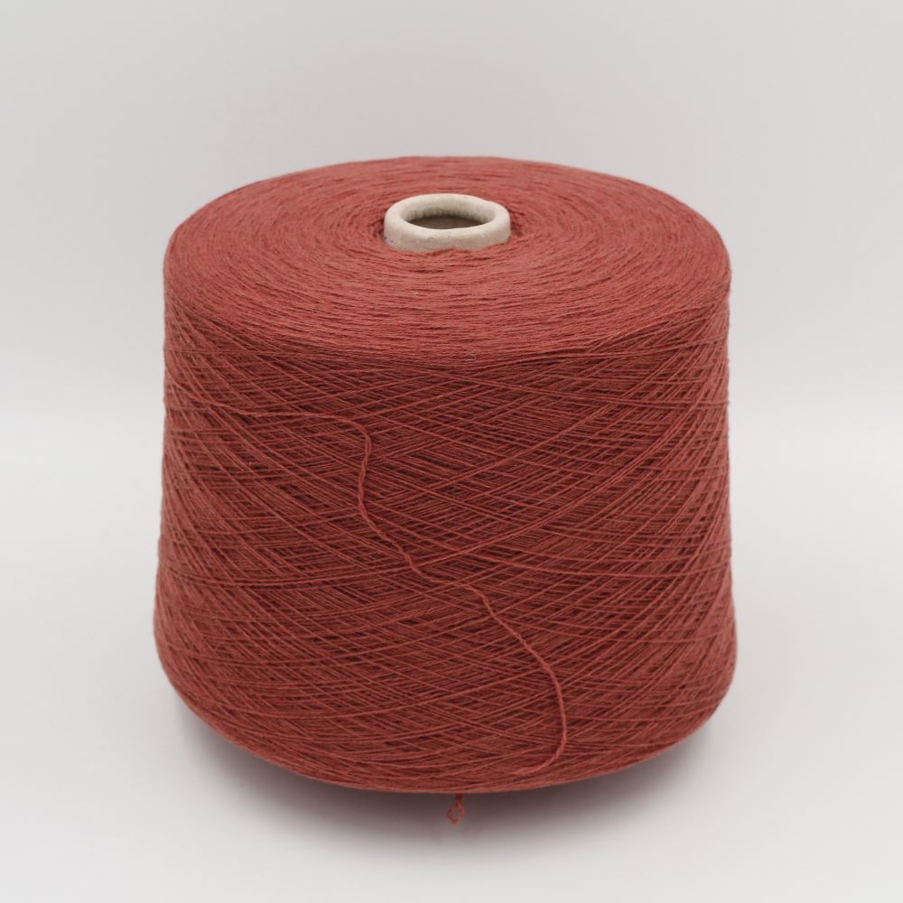 NINETYFIVE 95% Cashmere 5% Merino nm 2/14 brick color cones 530gr