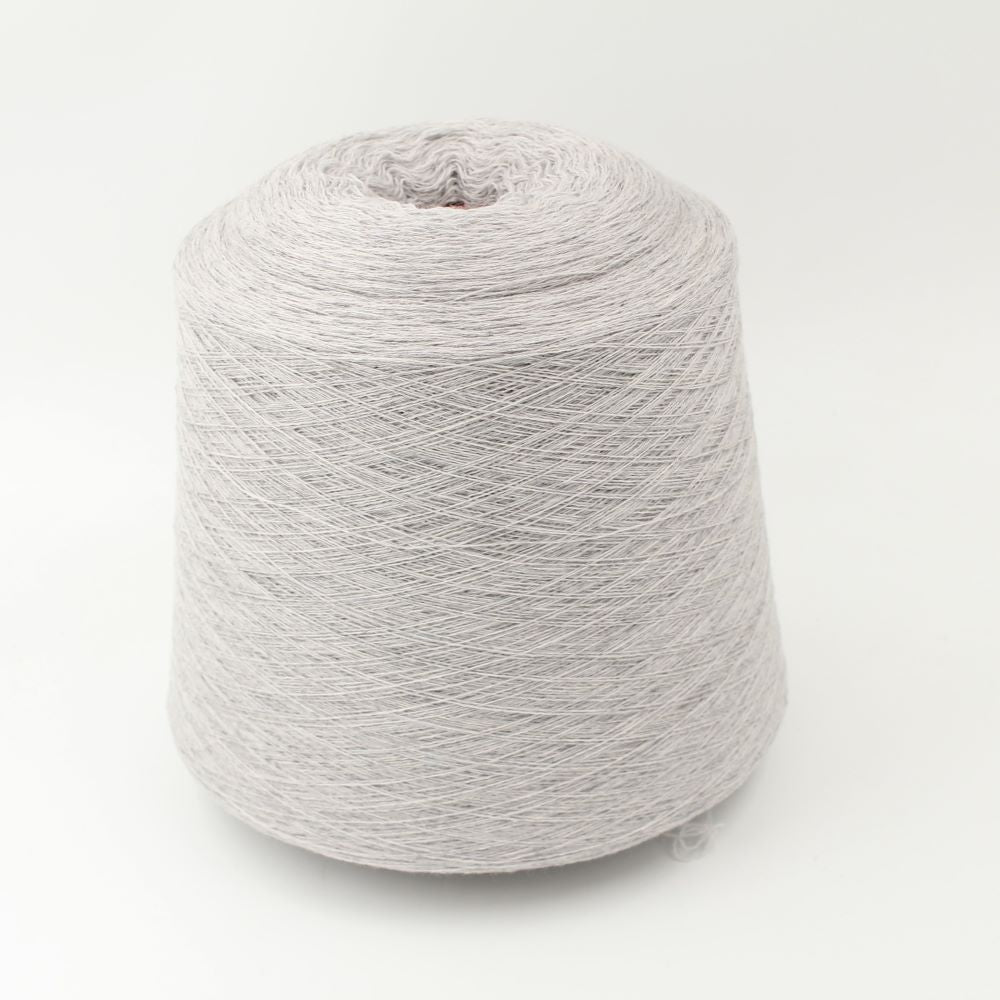 Machine spun yarn 2/30 70% extrafine merino 30% cashmere pearl grey 540 gr cone