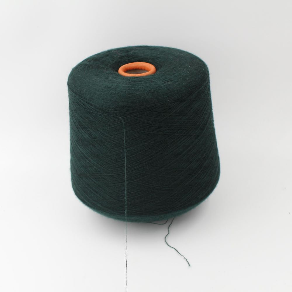 Yarn 100% Extrafine Merino nm 2/60 green color cones 470gr