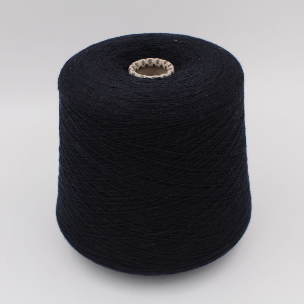 Filato cashmere 15% merino extrafine 85% Nm 15000 colore marino rocche 490 gr