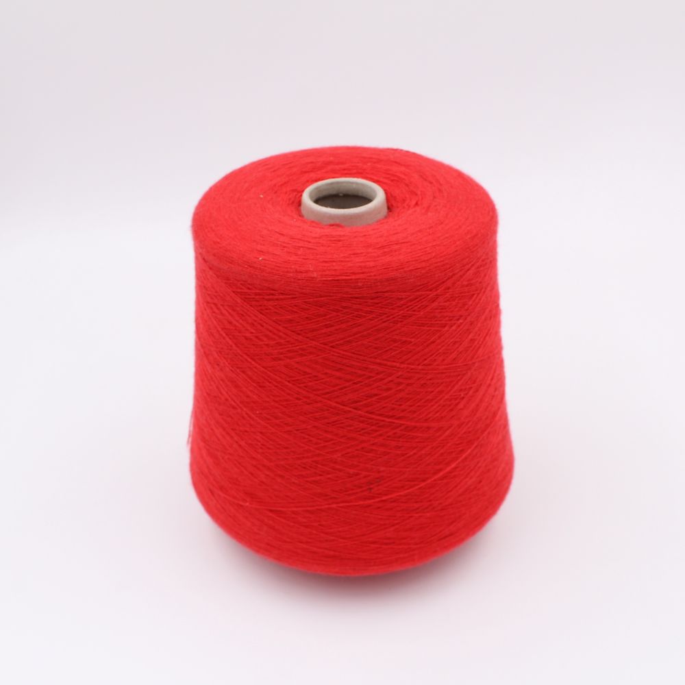 Filato Cashmere 100% nm 2/60 pettinato colore rosso rocca 740 gr
