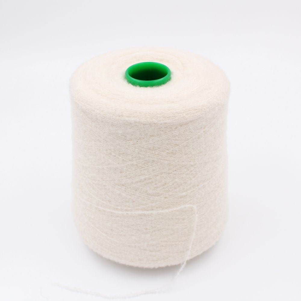 Filato merino extrafine 70% poliammide 20 % seta 10% nm 11000 colore bianco rocche 660 gr