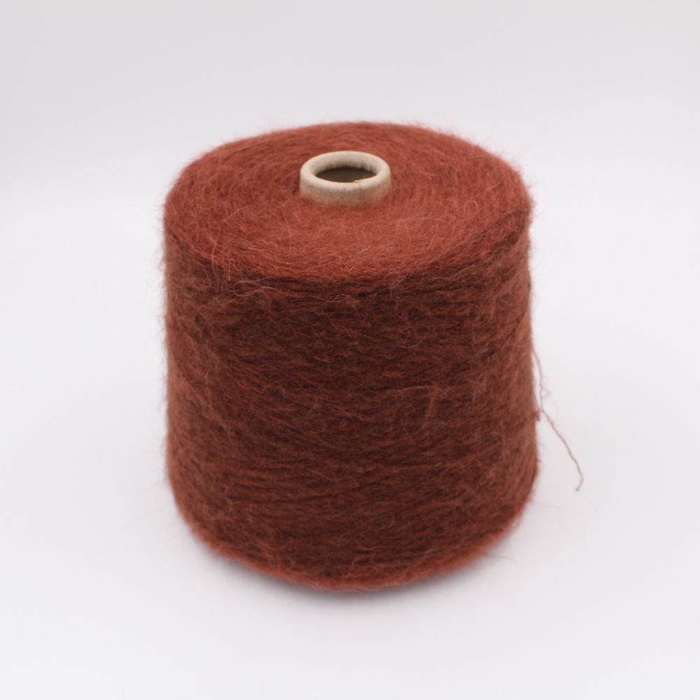 Filato 70% Alpaca 30% Poliammide nm 9000 colore terracotta rocche 530 gr