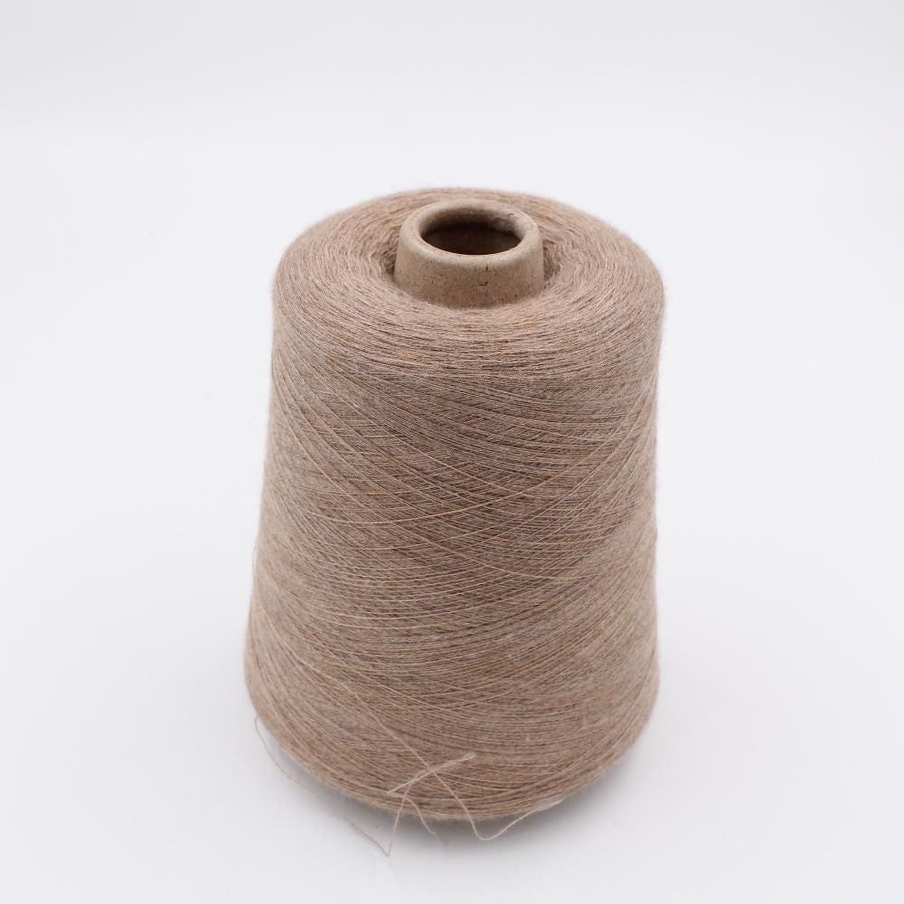Filato Cashmere 100% nm. 2/48 colore beige rocche 580 gr