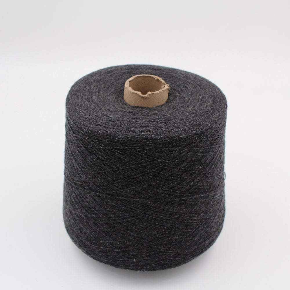 Filato 2/28 100% Cashmere colore grigio scuro rocche 400gr