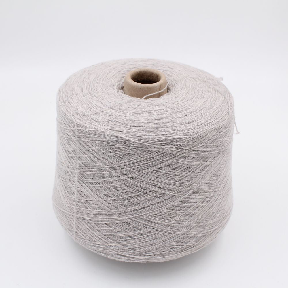 Yarn 2/28 100% Cashmere color pearl grey cones 460gr