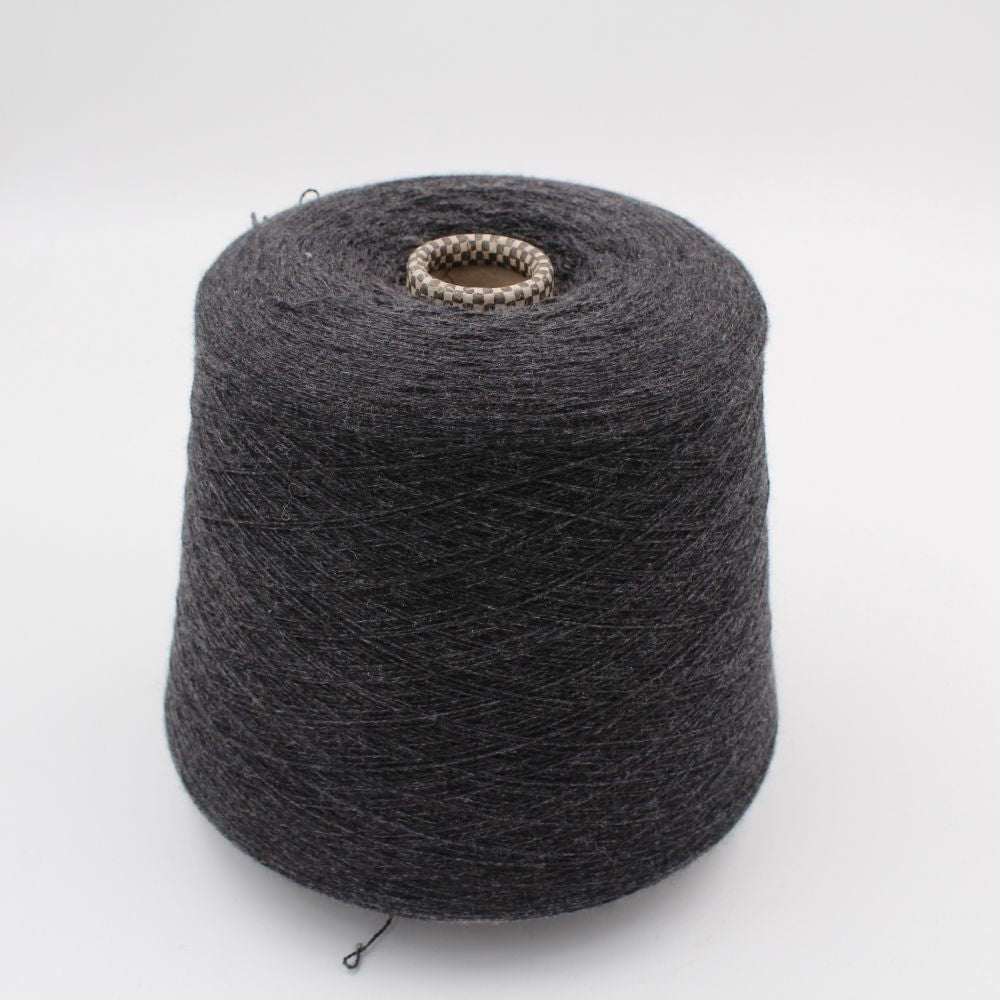 Yarn 2/28 100% Cashmere color anthracite cones 490gr