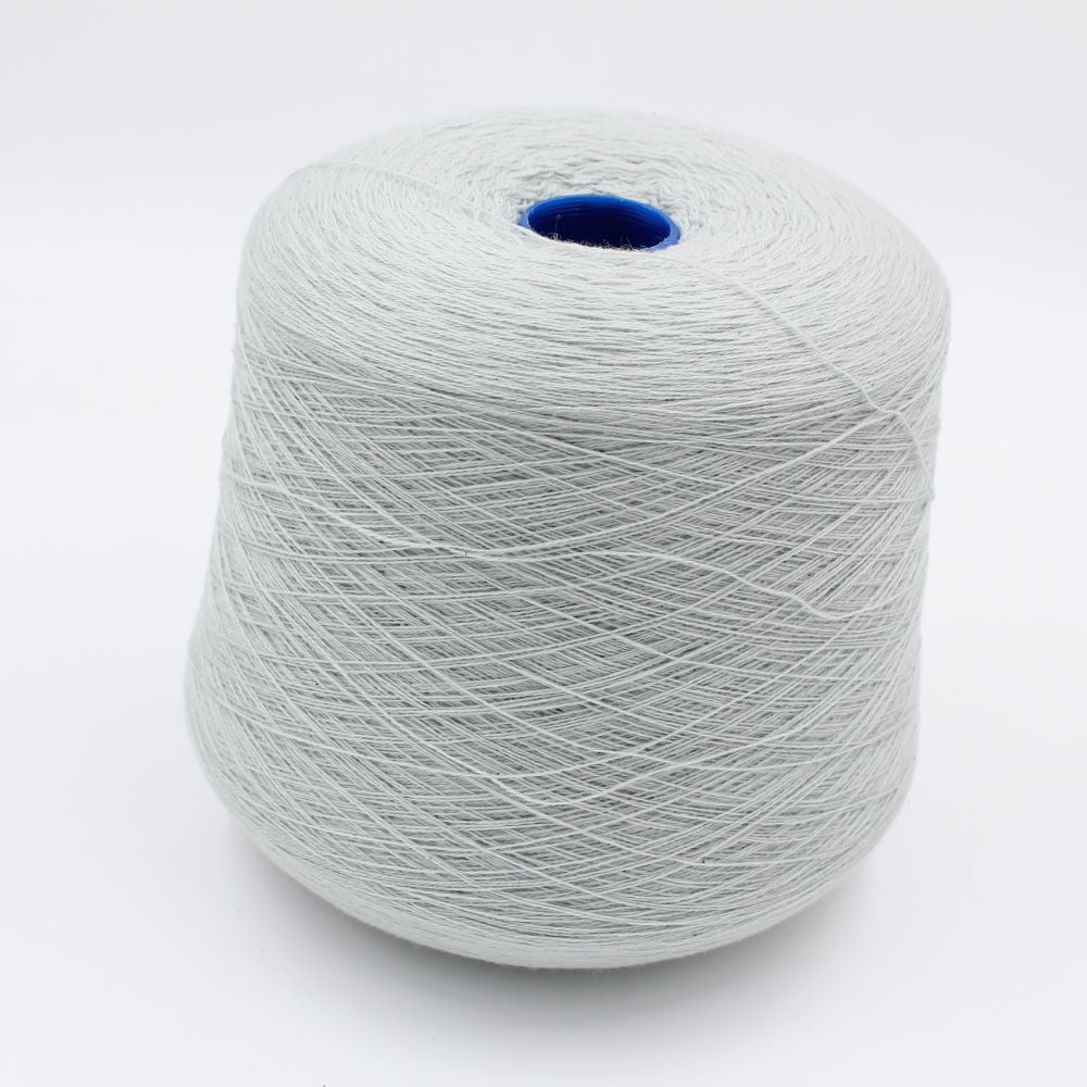 Yarn 2/28 100% Cashmere color sky blue cones 470gr