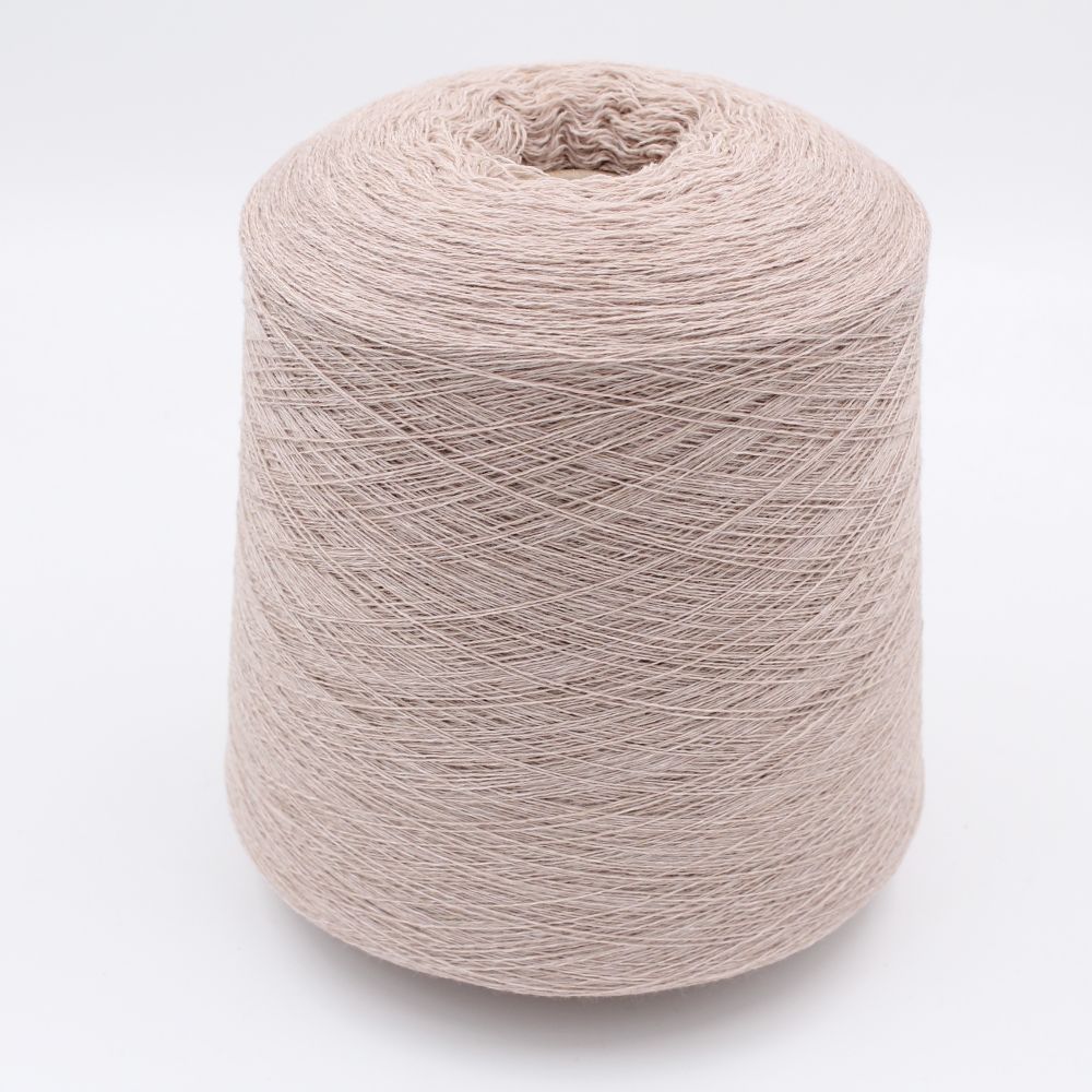 2/28 70% merino extrafine 30% cashmere colore beige rocche 470gr