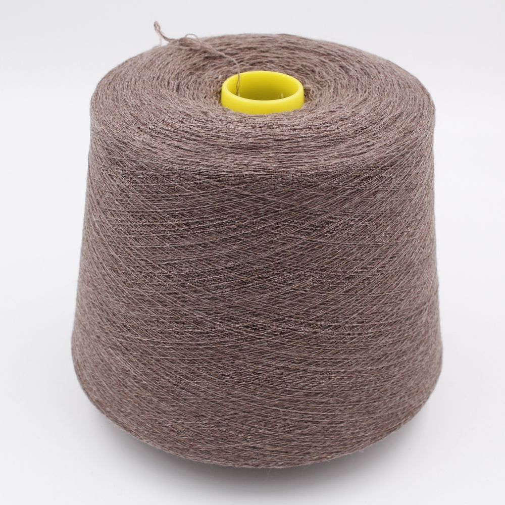 2/28 70% merino extrafine 30% cashmere colore dark brown rocche 530gr