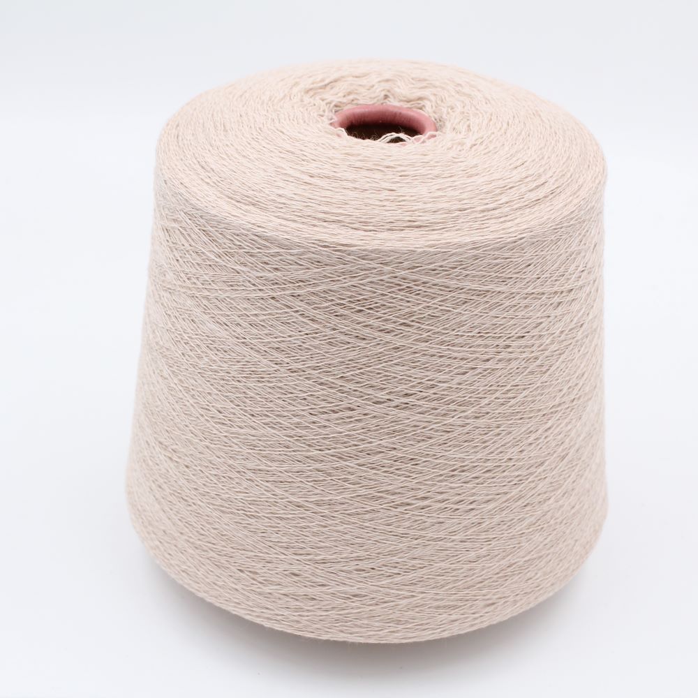2/28 70% extrafine merino 30% cashmere color beige cones 490 gr