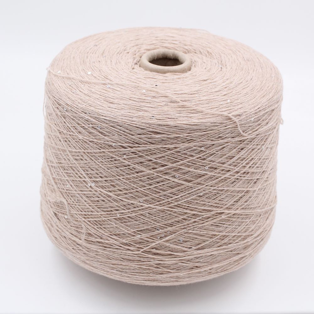 70% extrafine merino 30% cashmere nm 8000 yarn with sequins color beige cones 510gr