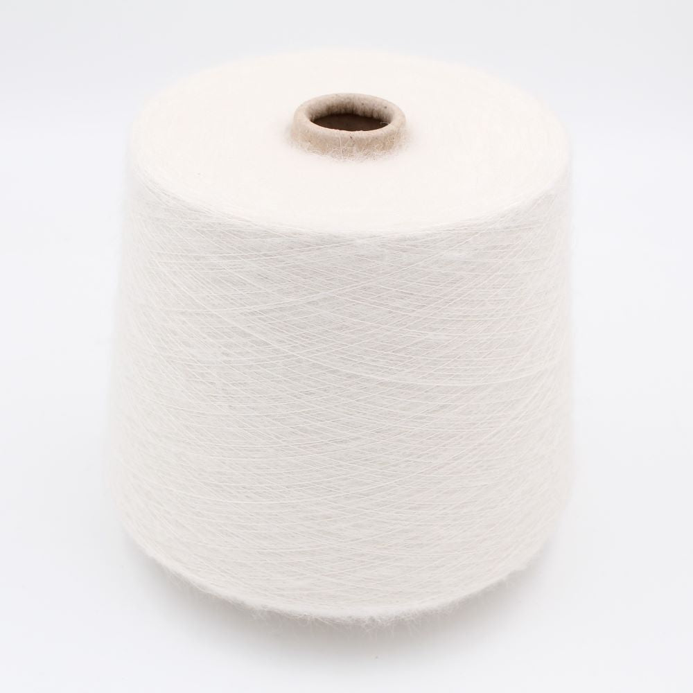 Yarn 60% Alpaca 40% Polyamide nm 9000 color white cones 490 gr