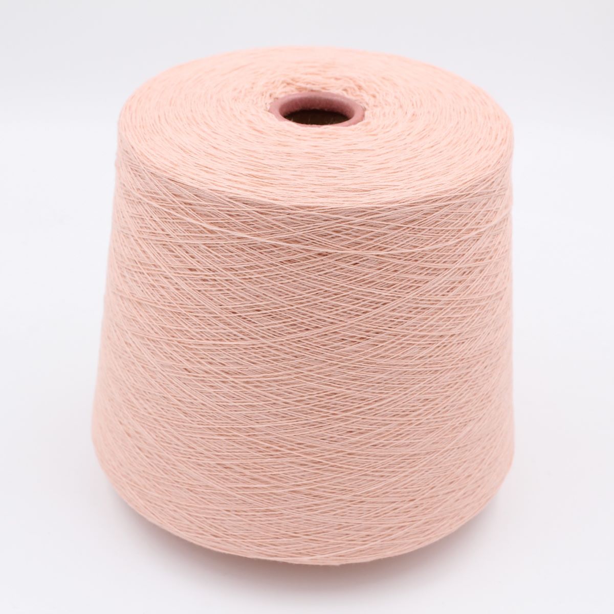 2/25 50% polyamide 50% cashmere color salmon cones 490 gr