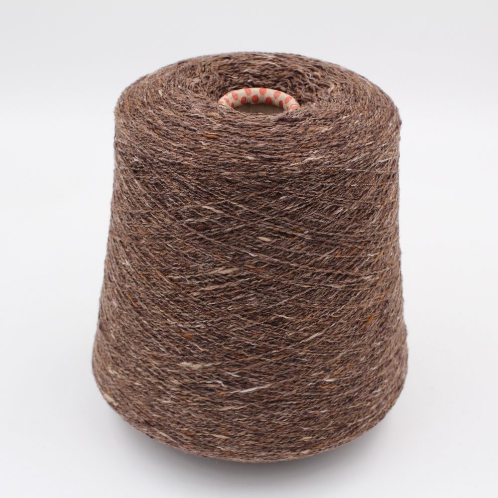 Filato 70% Merinos 30% Cashmere 6700 colore noce rocche 650 gr