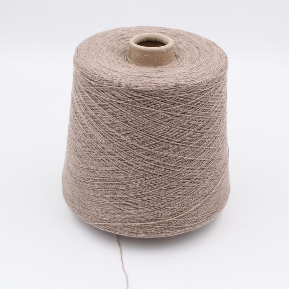 ALTER-ECO filato 97% Cashmere 3% Merinos nm 2/18 colore beige rocche 550gr