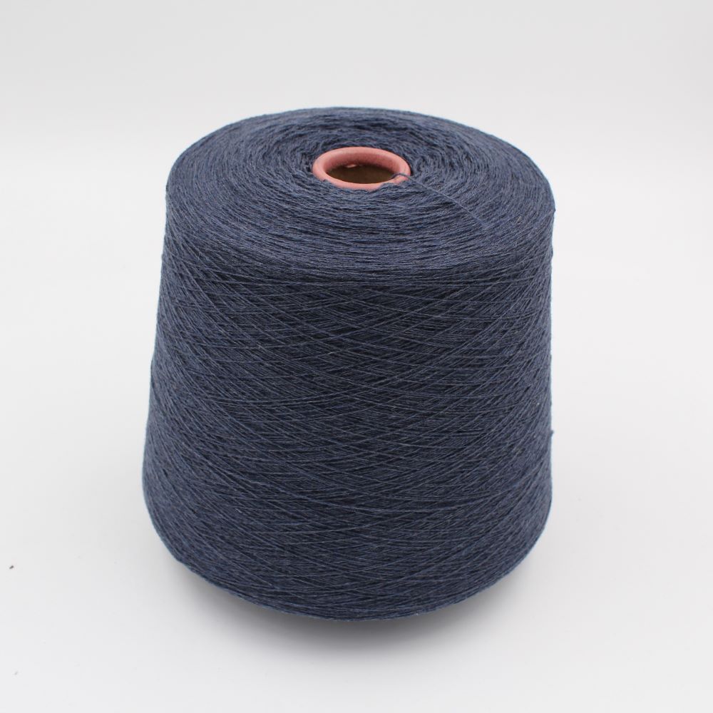 2/28 70% extrafine merino 30% cashmere color blue cones 430 gr