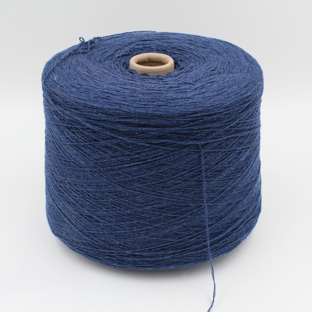 Come lavorare a mano con i ferri il cashmere riciclato Nm 2/13