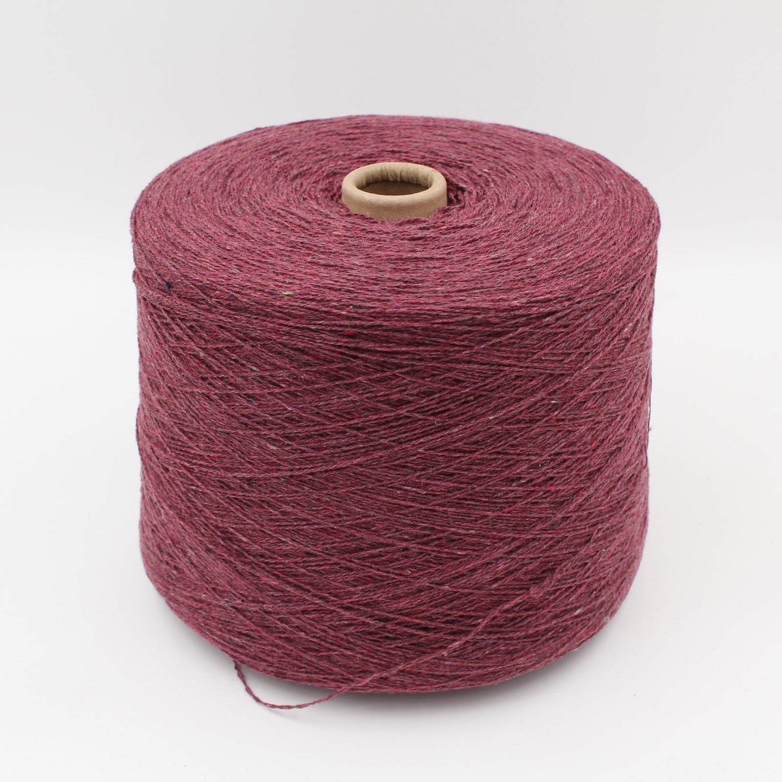 I colori naturali del cashmere riciclato: perché sono unici al mondo