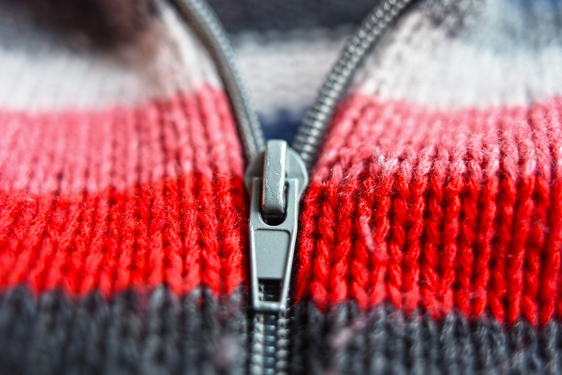 Come Applicare una Cerniera a un Cardigan Lavorato ai Ferri: Consigli e Trucchi per un Risultato Perfetto