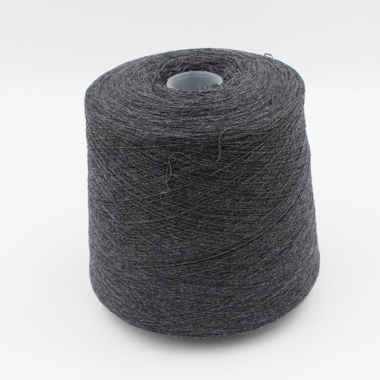 Filato 2/27 100% Cashmere per macchina 12 colore grigio scuro rocca 630 gr