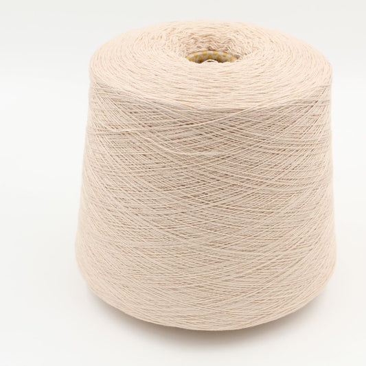 2/28 70% merino extrafine 30% cashmere colore beige chiaro rocca 540 gr
