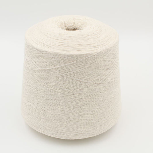 Filato da macchina 2/30 70% merino extrafine 30% cashmere colore bianco naturale rocca 600 gr