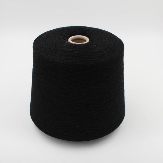 2/28 70% merino extrafine 30% cashmere colore nero rocca 530 gr