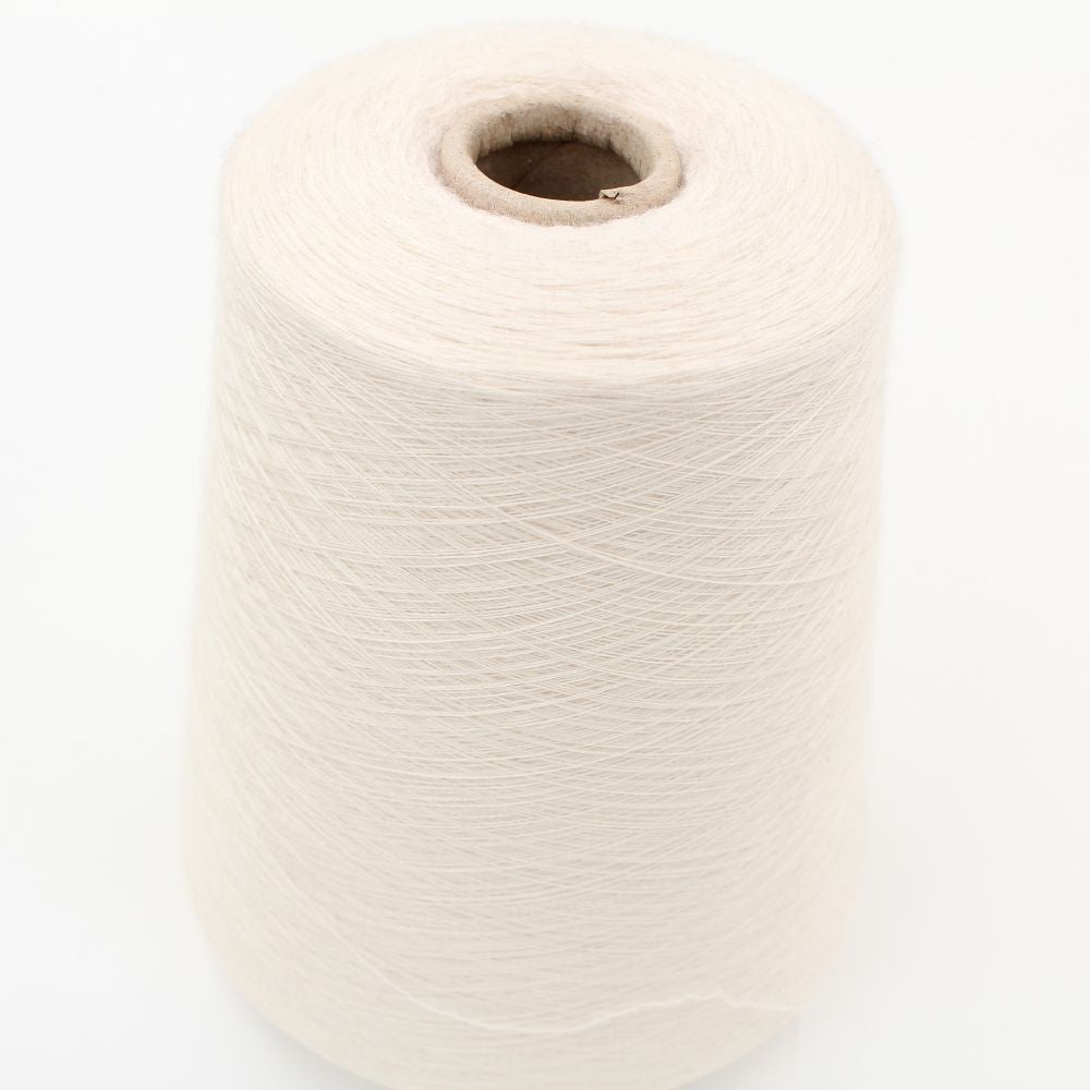 Filato cashmere 95% merinos 5% nm 2/60 pettinato colore naturale rocca 730 gr