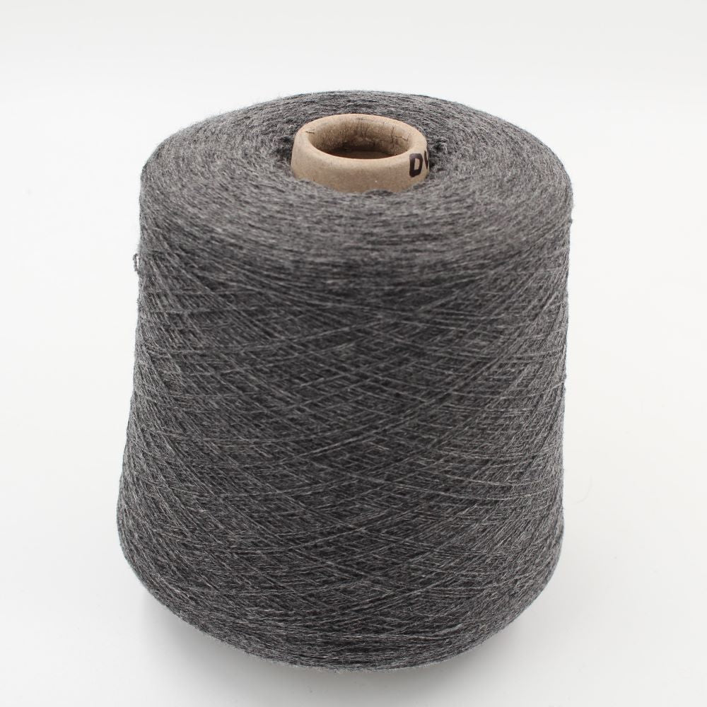 Filato 2/28 100% Cashmere colore grigio scuro rocche 580 gr