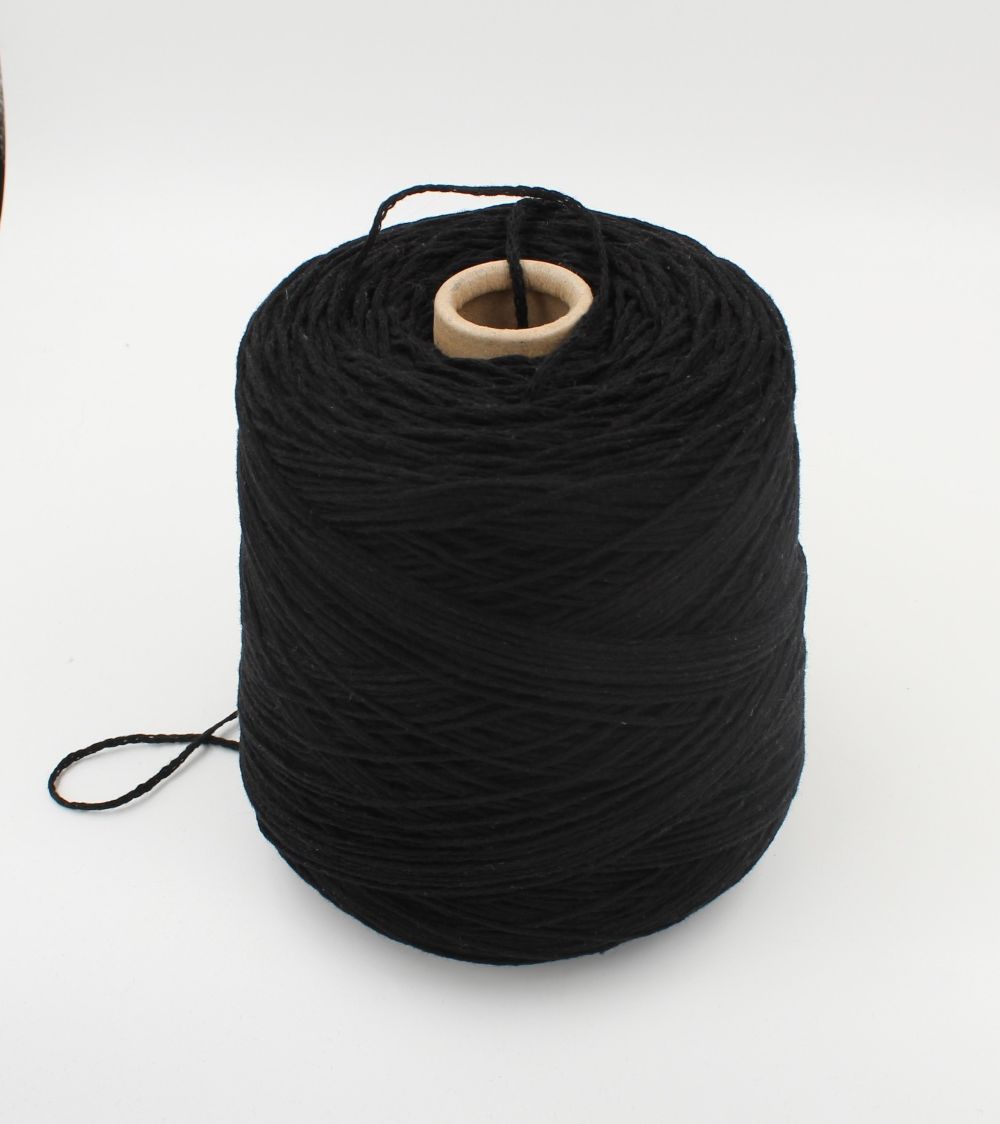 100% cashmere yarn nm 3000 black 400 gr cones