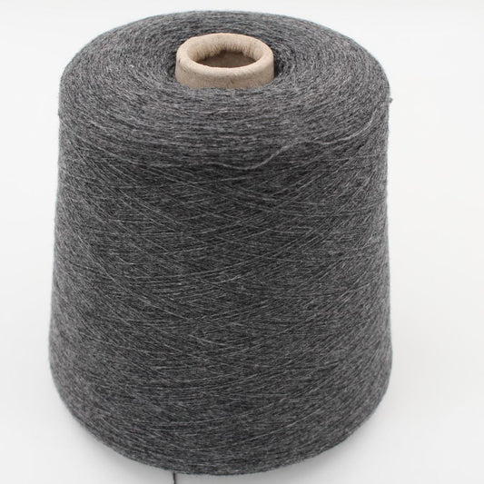 Filato 2/28 100% Cashmere colore grigio rocche 660 gr