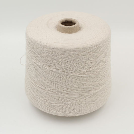 DOROTEA Filato 90% merino extrafine 10% cashmere nm 2/30 colore silver rocche 510 gr
