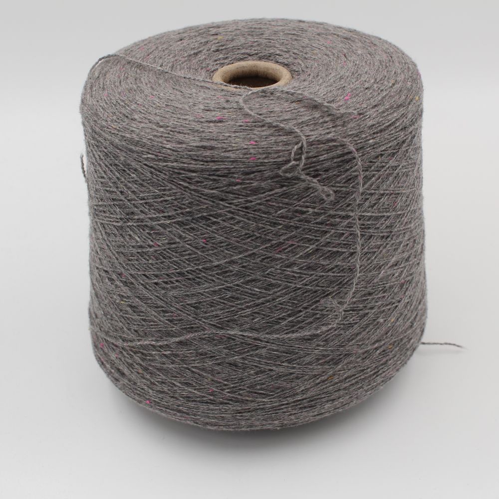 MOLECOLA 97% cashmere 3% extrafine merino nm. 2/12 slub grey cones 590 gr