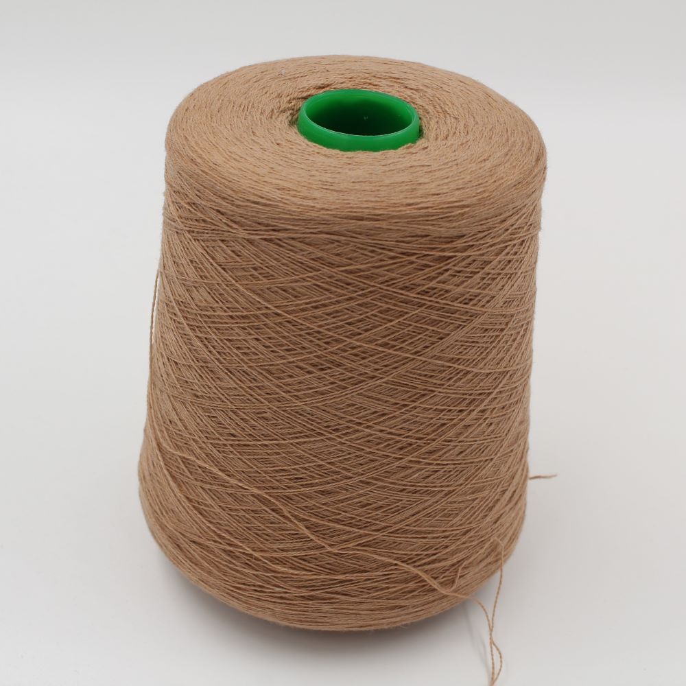FANTASTIQUE filato merino superfine 14 micron nm 2/28 colore cammello rocche 640 gr