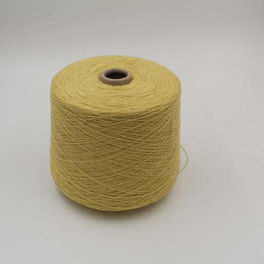 ALTER-ECO filato 97% cashmere 3% lana merino nm 2/12 colore giallo rocche 510 gr