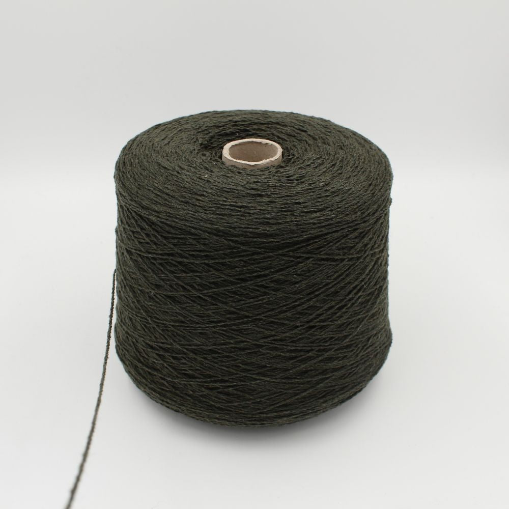 100% recycled cashmere yarn, nm 3200, dark green, 500g cones