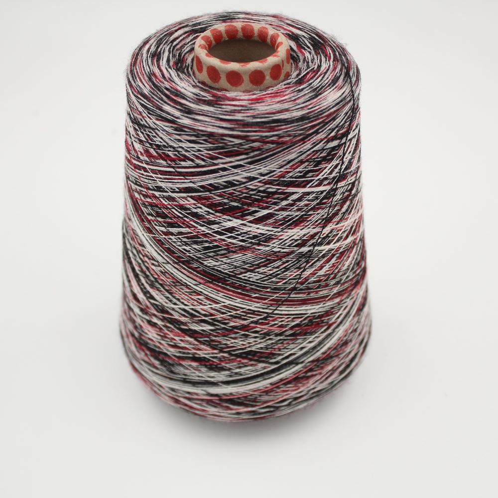 CLUB 100% Extrafine Merino Yarn nm 2/60 printed red color cones 430gr