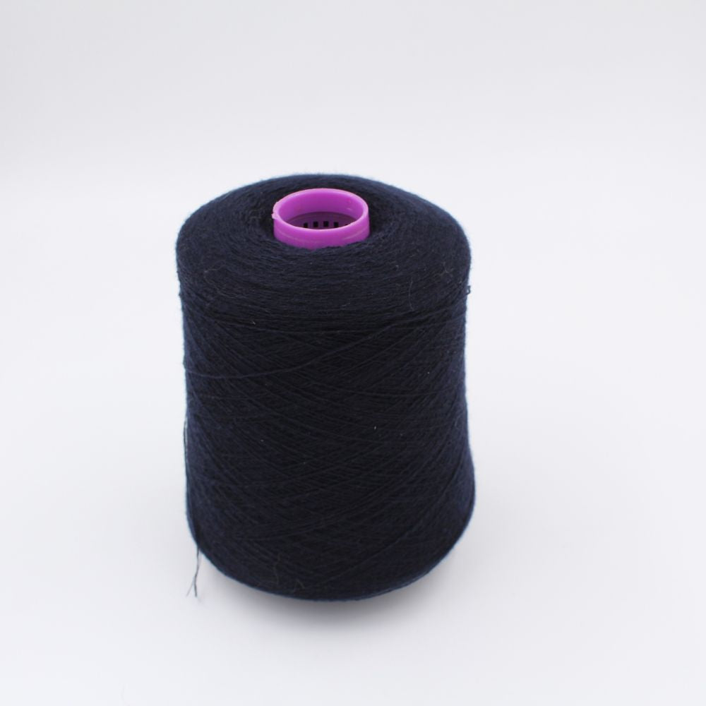 2/28 70% merino extrafine 30% cashmere colore blu rocca 480 gr