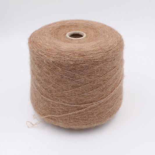Filato 70% Alpaca 30% Poliammide nm 9000 colore beige rocca 490 gr