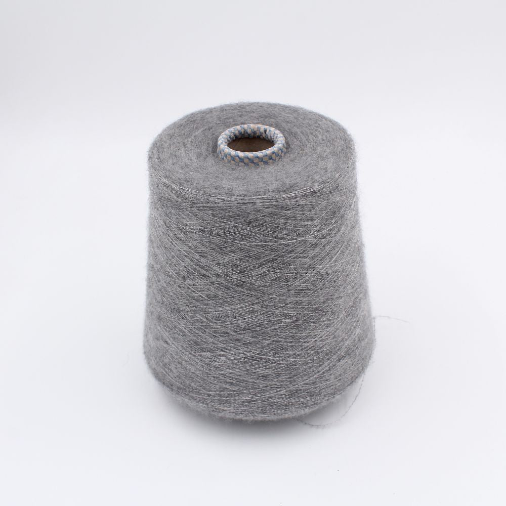 NIRVANA 60% cashmere 40% silk nm 22000 color grey cone 480gr