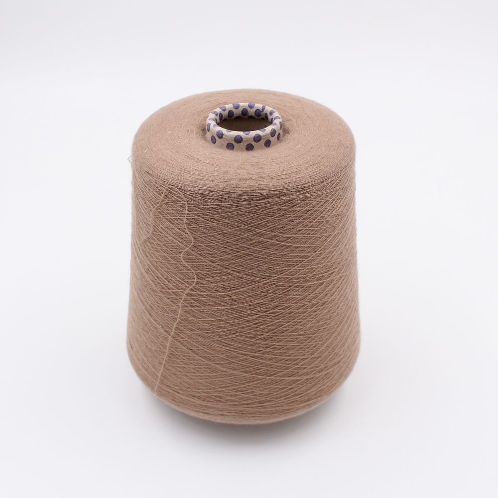 Filato cashmere 100% nm 2/58 colore cammello rocche 550 gr
